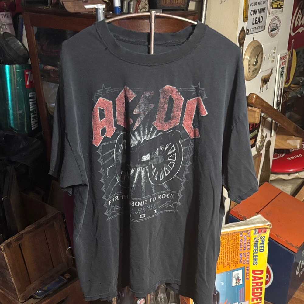AC/DC for those about to rock landover MD 1981 concert Black Graphic Tee